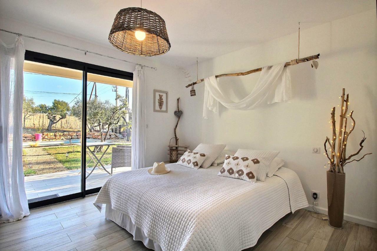 La Villa Aux Oliviers Flayosc Esterno foto