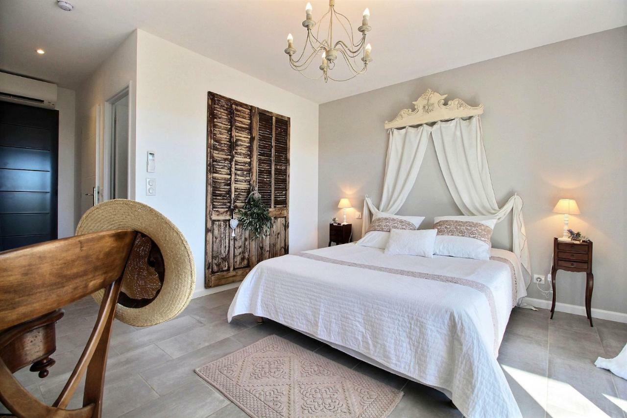 La Villa Aux Oliviers Flayosc Esterno foto